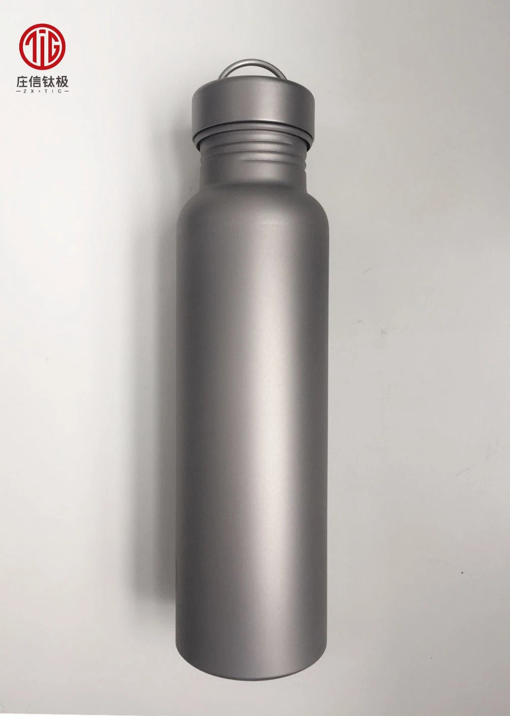 800ml Ultralight Pure Titanium Outdoor Camping Hiking Picnicking Sport Water Bottle Products